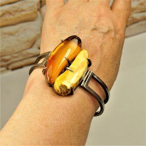 SUPER RARE MODERNIST AMBER STERLING BRACELET, HEAVY HINGED BANGLE 7"